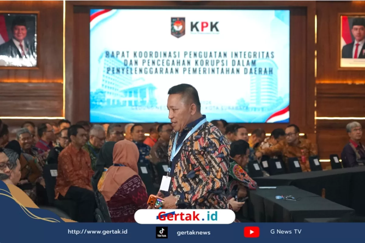 Khofifah Kumpulkan Seluruh Kepala Daerah, Bupati Sampang Ikuti Rakor Antikorupsi  