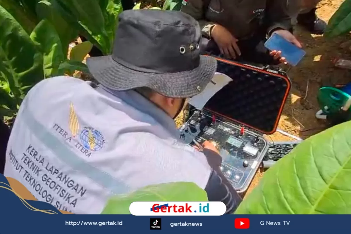 Geger!! Sawah di Kedungdung Sampang Keluarkan Bunyi Gemuruh, BPBD Turun Tangan  