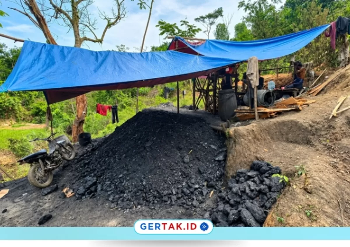 Keterangan Foto: Salah satu Titik lokasi aktivitas tambang ilegal yang ditemukan Polda Banten di Cihara, Lebak./Dok.PoldaBanten