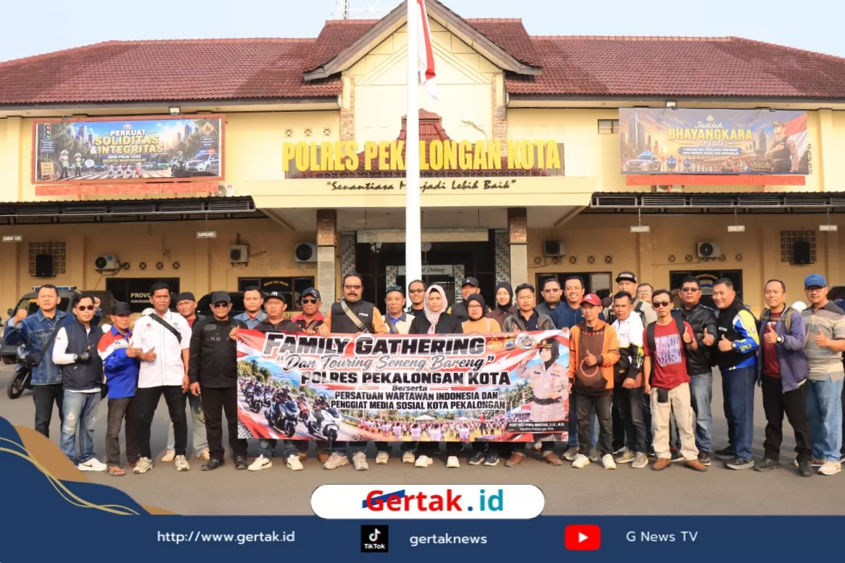 Touring Bareng Awak Media, Kapolres Pekalongan Kota Tekankan Safety Riding  
