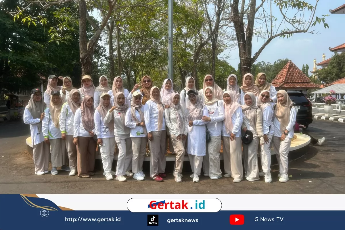 Dokumentasi Dr ibu Mimi Banyangkari