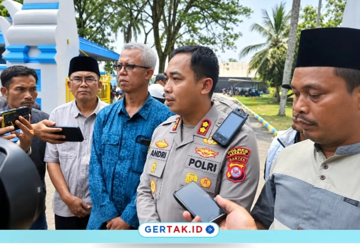 Kapolres Serang AKBP Andri Kurniawan memfasilitasi kesepakatan penjadwalan ulang Bedolan Pamarayan bersama pemerintah daerah dan masyarakat. Sabtu,(10/10/26)