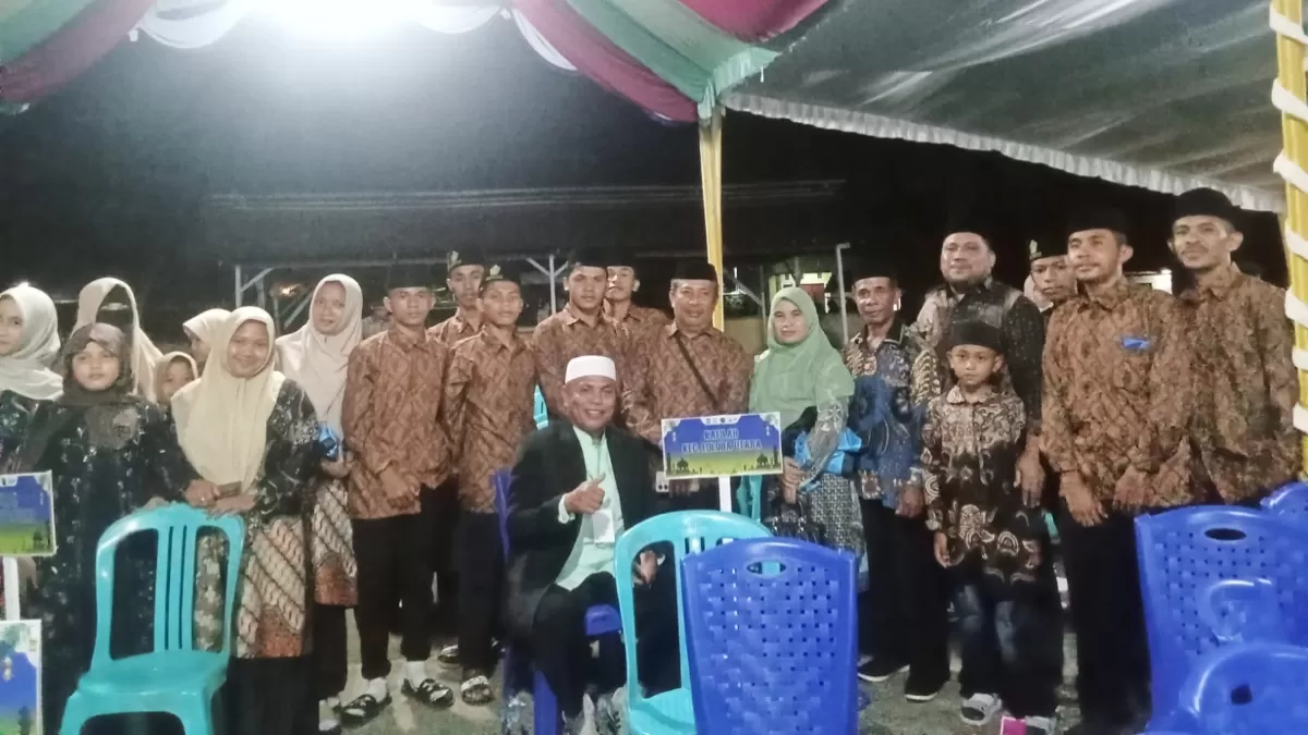 Camat Loloda Utara kawal kafilah di MTQ XI Halut 2026. Sinergi lintas sektor demi cetak generasi muda yang religius. (dok. Istimewa)