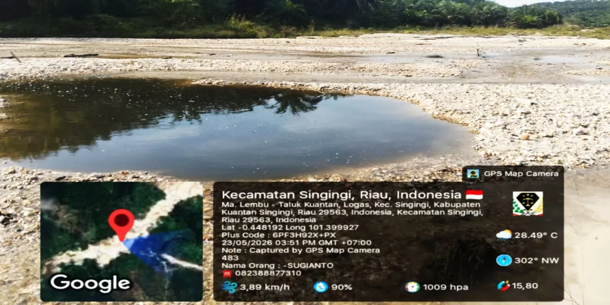 Air Anak Sungai di Dekat PT PCS Berubah Gelap (Sugianto Metro24)