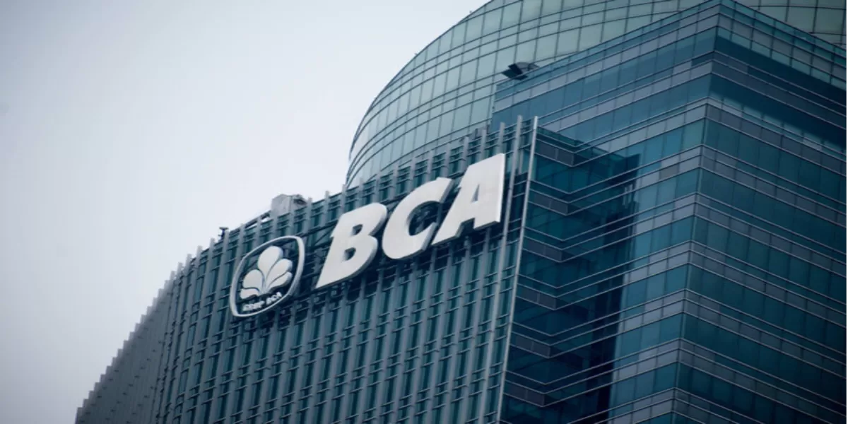 Menyoroti dugaan kasus peretasan rekening dalam mobile banking yang dialami nasabah BCA di Tasikmalaya, Jawa Barat. (Dok. BCA) (Candra Winata)