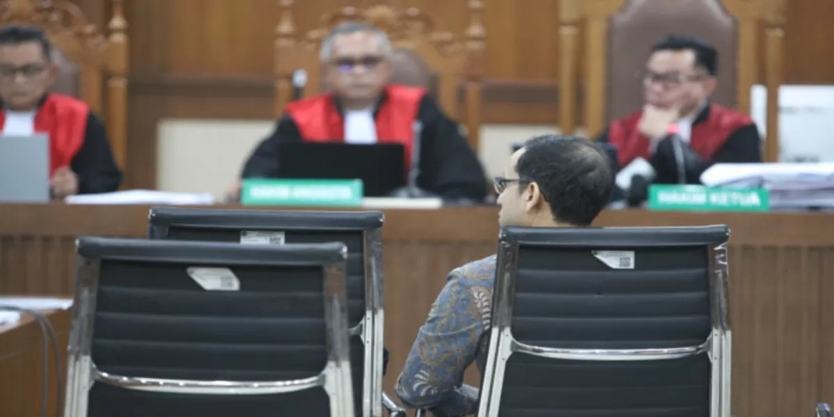 Mantan Mendikbudristek Nadiem Makarim sidang kasus dugaan korupsi pengadaan laptop Chromebook di Pengadilan Tipikor Jakarta Pusat, Selasa (2/6/2026). (iNews86.Com)
