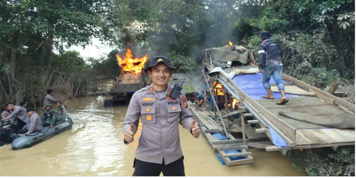 Razia  Gabungan TNI - POLRI Memberantas PETI di Cerenti (iNews86.Com)