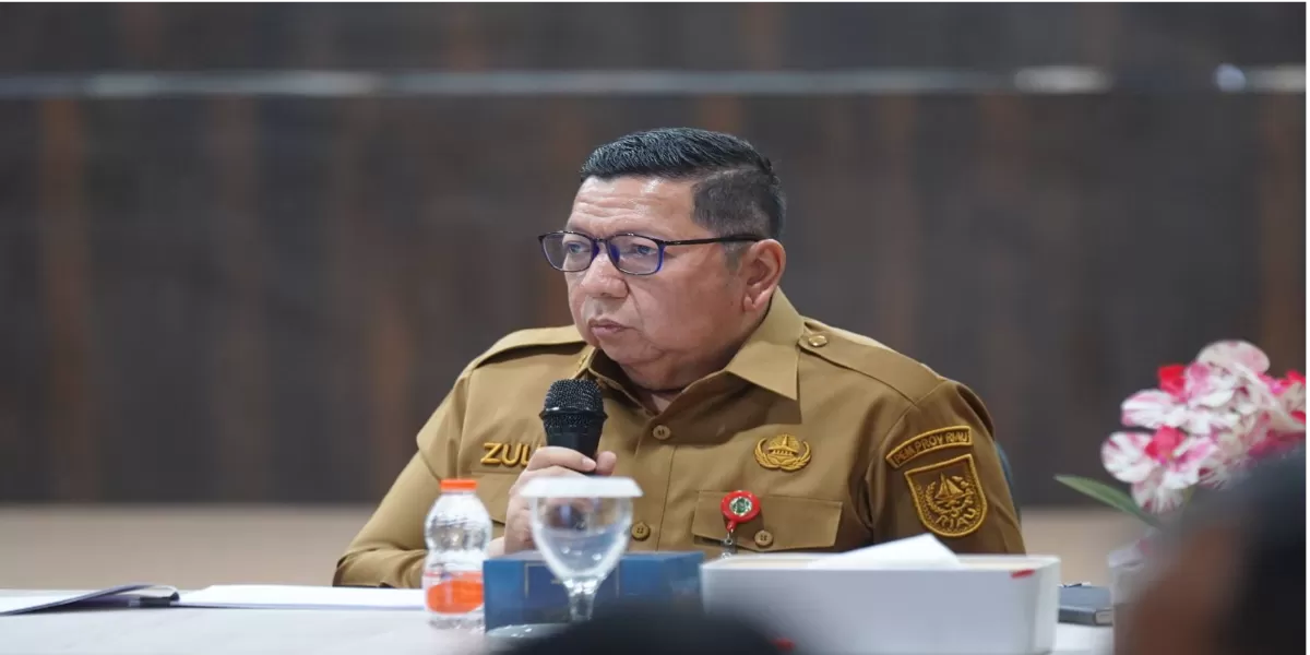 Asisten I Sekretariat Daerah, Provinsi Riau, Zulkifli Syukur (Media Center)