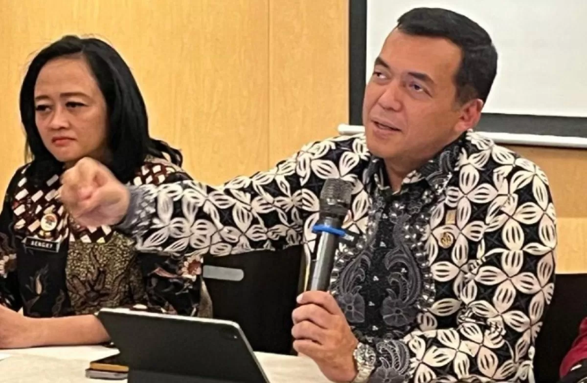 KPK Buru Wamen Imipas Silmy Karim dalam OTT Imigrasi Jakarta Barat