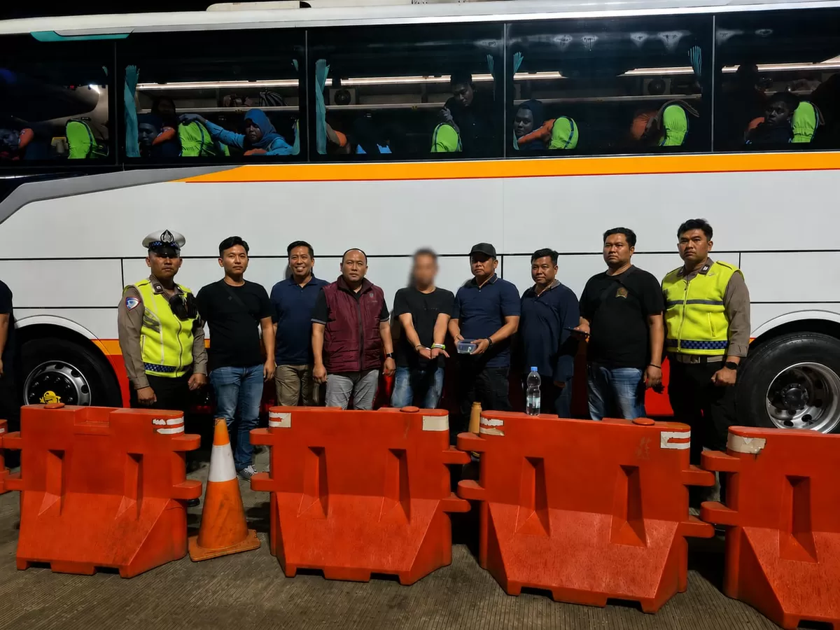 Polda Jateng menangkap seorang pria berinisial DM, warga Kabupaten Semarang, setelah diduga membawa sabu