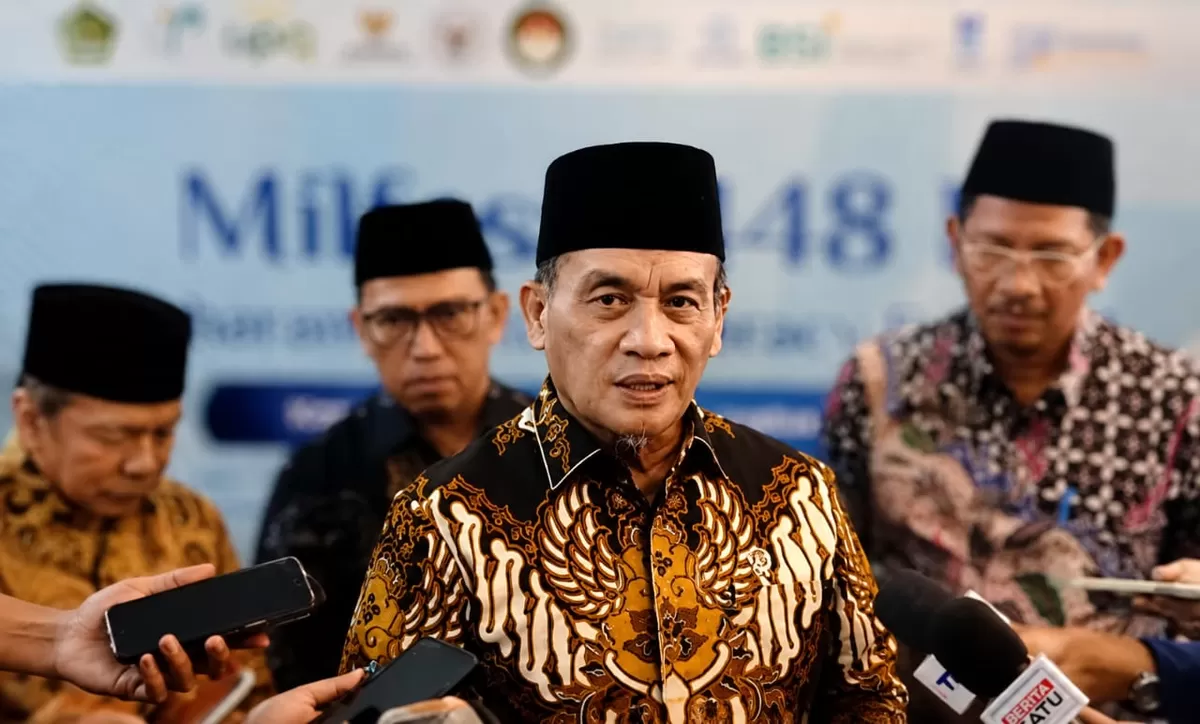 Wakil Menteri Agama (Wamenag), Romo Muhammad Syafi'i ketika membuka Muharam Islamic Literacy Festival (Milfest 1448H) di halaman Gedung Unit Percetakan Al-Qur'an (UPQ), Bogor. (KabarSatu.id/ foto: Kementerian Agama)