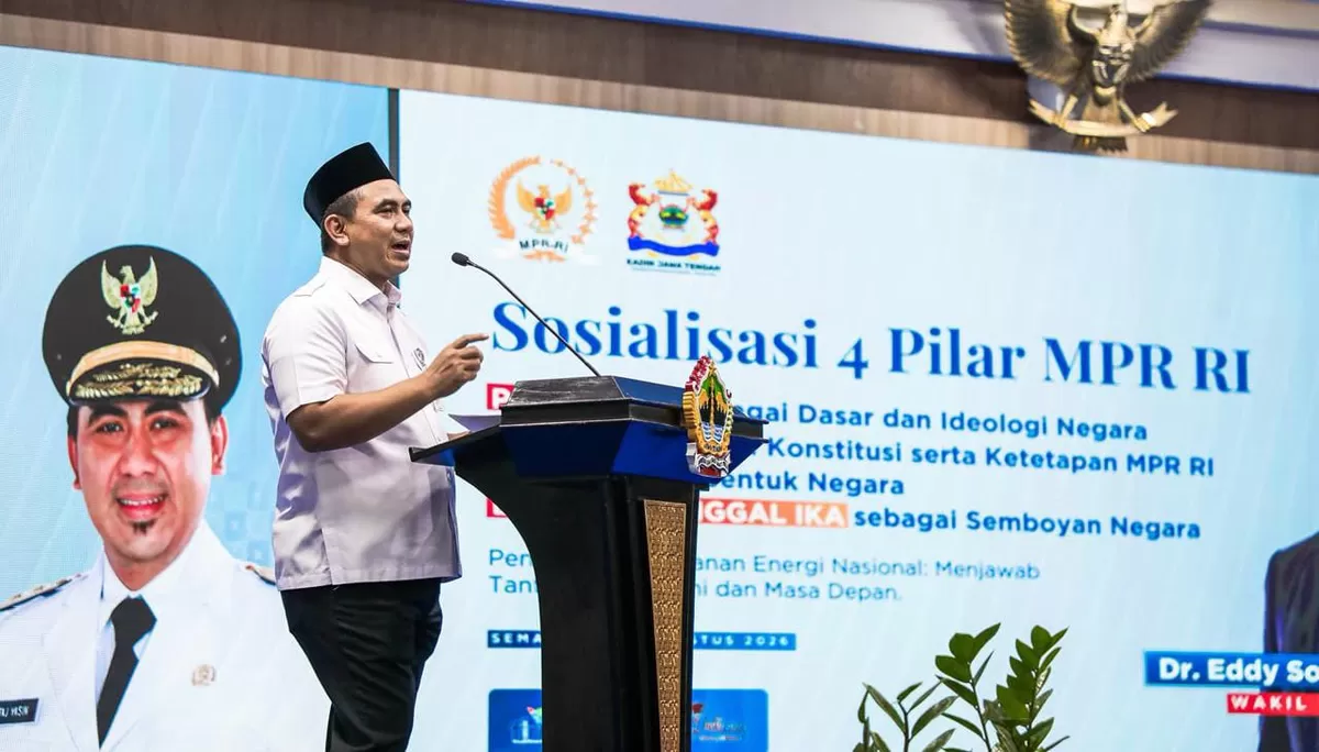 Taj Yasin memberikan sambutan dalam kegiatan Sosialisasi 4 Pilar MPR RI di Semarang. (Kabarsatu.id / Humas Jateng )