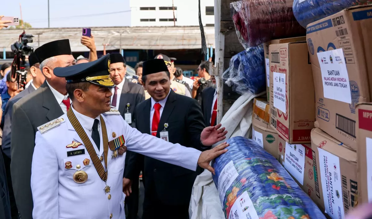 Pemprov Jateng mengirimkan bantuan untuk korban gempa di NTT. (Kabarsatu.id / Humas Jateng )
