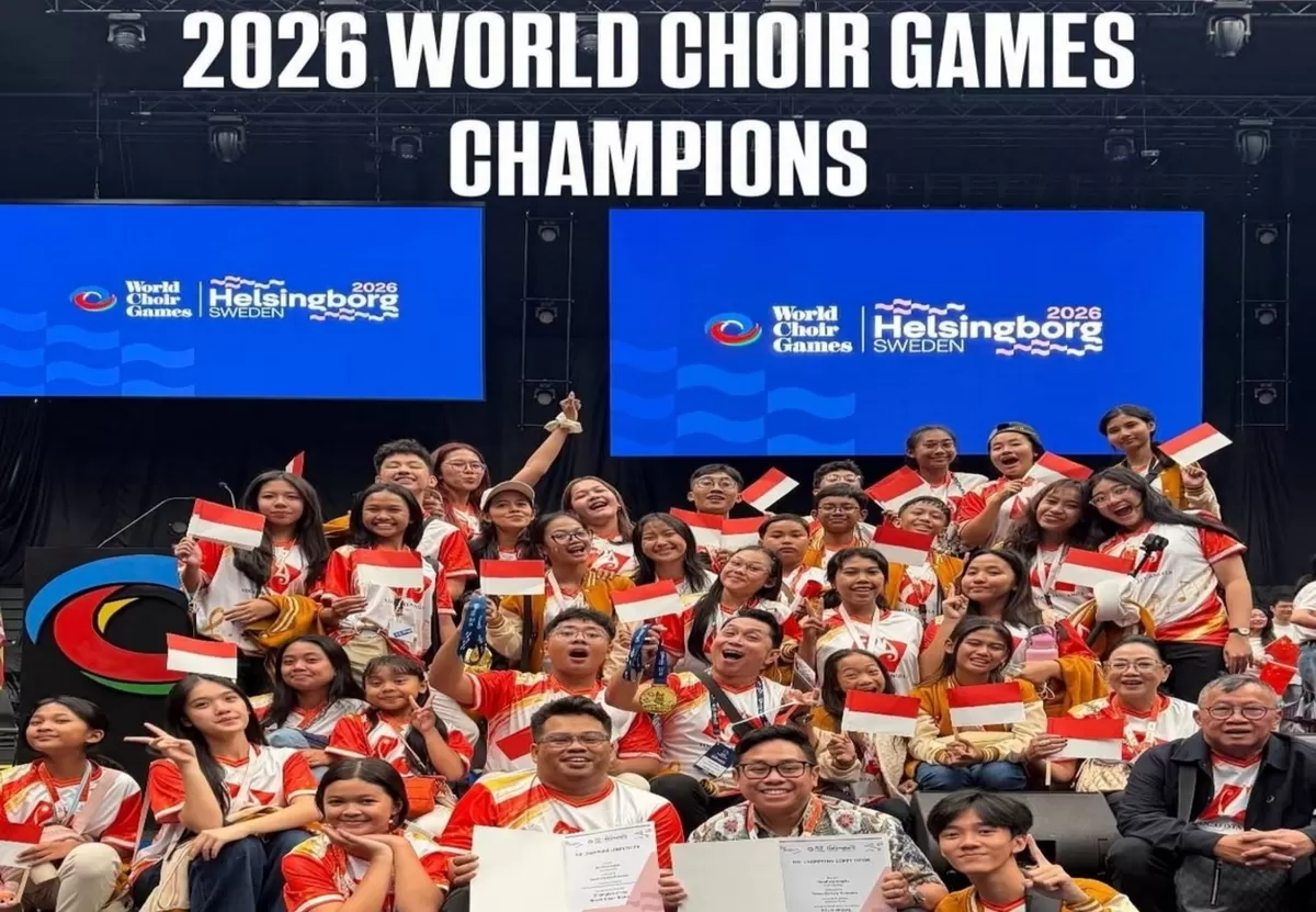 Paduan suara Vocalista Angels usai raih juara dunia di Swedia. 