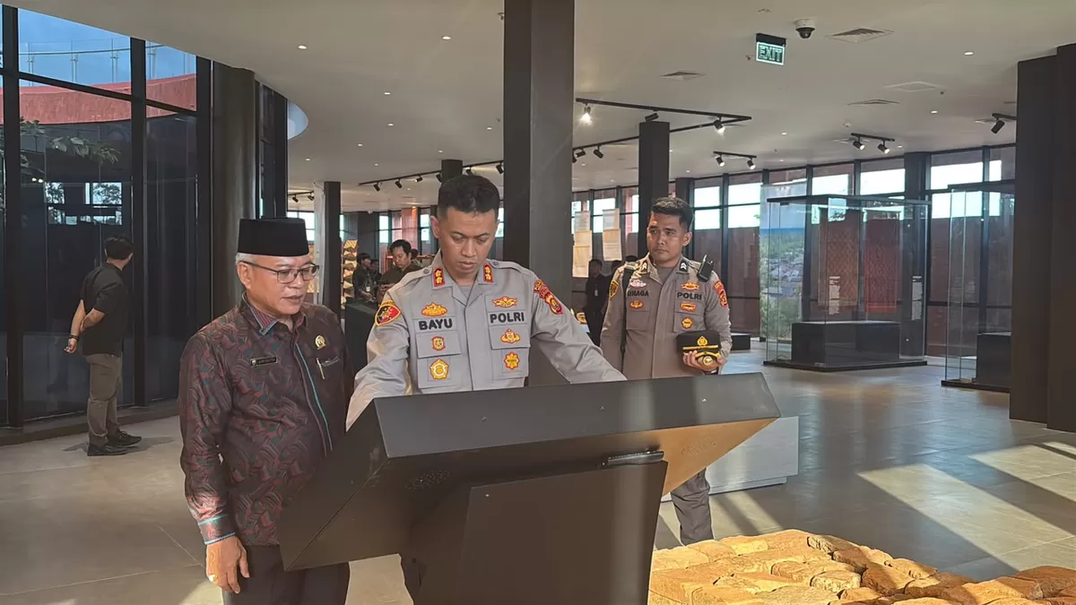 Kapolres Muaro Jambi Hadiri dan Amankan Peresmian Museum Sriwijaya Dharmakirti oleh Menteri Kebudayaan RI. (Doc. Humas Polres Muaro Jambi)