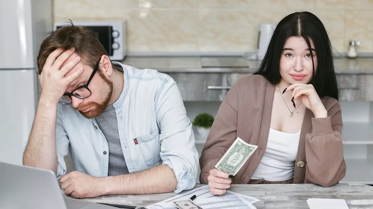 Punya 'bekal' pribadi, istri bukan berarti selingkuh finansial. (Pexels)