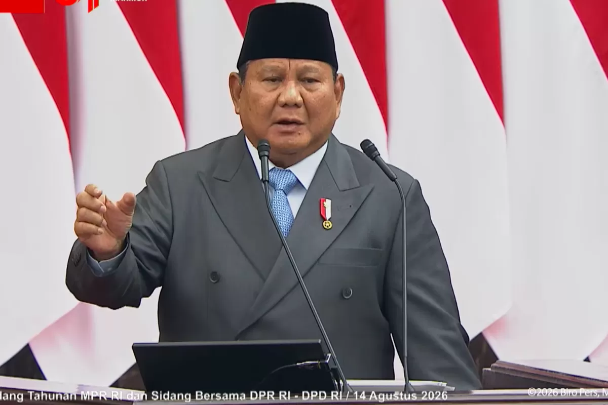 Presiden Prabowo Subianto menyampaikan pidato kenegaraan pada Sidang Tahunan MPR dan Sidang Bersama DPR-DPD RI 2026 di Kompleks Parlemen, Senayan, Jakarta, Jumat (14/8/2026). Dalam pidatonya, Prabowo  (YouTube Sekretariat Presiden)