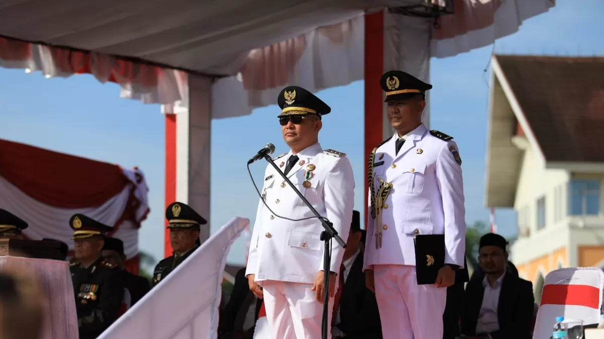 Bupati Aceh Utara, H. Ismail A. Jalil, S.E., M.M., yang akrab disapa Ayahwa, bertindak langsung sebagai Inspektur Upacara (Irup)