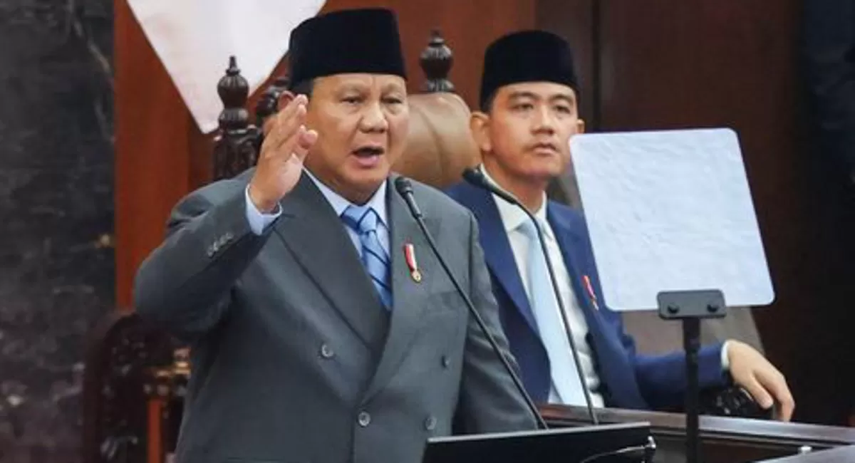 Presiden Prabowo Subianto menyiapkan insentif untuk 1 juta unit motor listrik lokal guna mempercepat transisi energi dan menekan subsidi BBM.