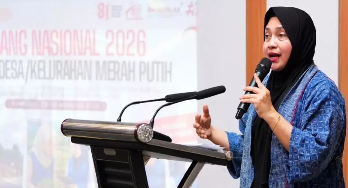 Deputi Bidang Pengembangan Talenta dan Daya Saing Koperasi Kemenkop Destry Anna Sari saat membuka Pelaksanaan Magang Bagi Pengurus Koperasi Desa/Kelurahan Merah Putih Sektor Pertanian. 
