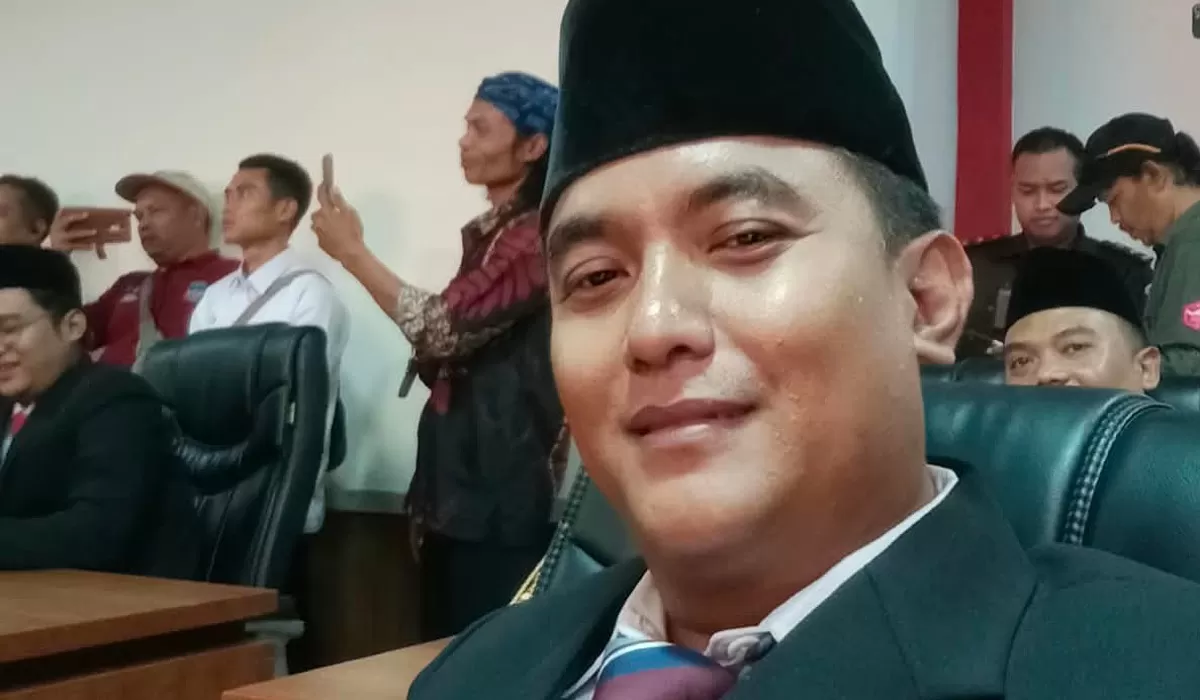 Anggota DPRD Kabupaten Pangandaran Dede Supratman
