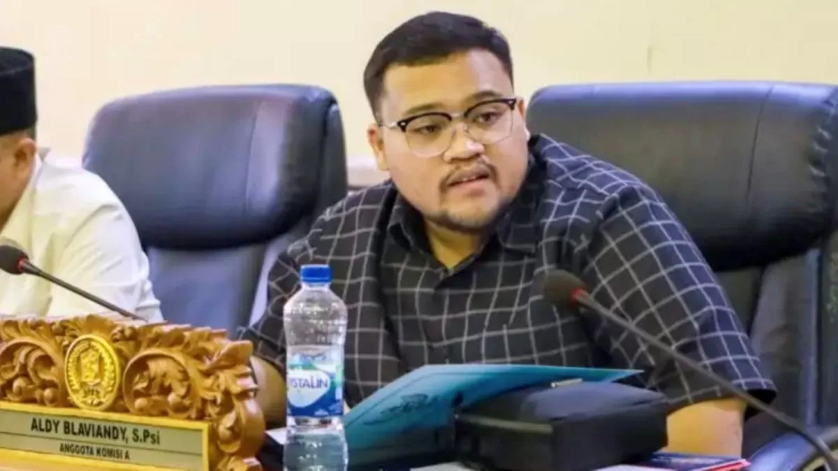 Ketua Fraksi Partai Golkar DPRD Surabaya, Aldy Blaviandy