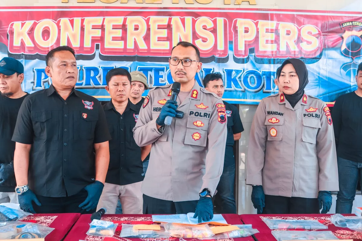 Kapolres Tegal Kota beri keterangan pers (AGUS R)