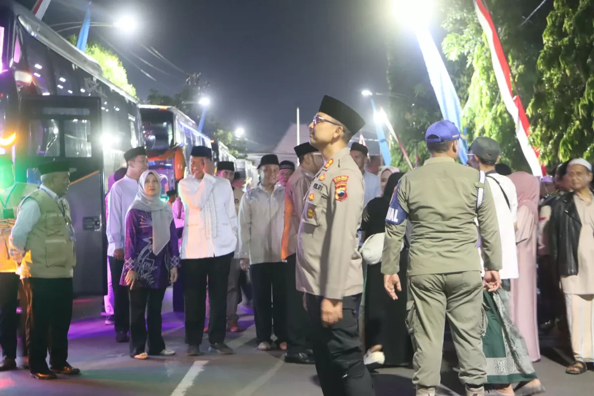 Kapolres Tegal Kota Pada Pelapasan Jemaah Haji Kota Tegal (AGUS R)