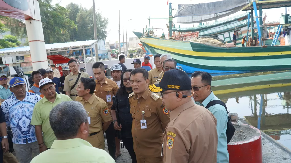Keluhan Nelayan Tegal dan Brebes Jadi Perhatian Gubernur Jateng  (AGUS R)