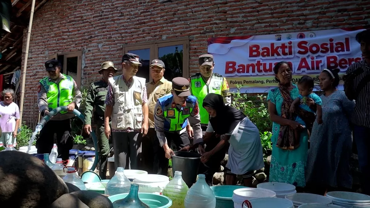 Bantuin Air Bersih polres Pemalang (Agus R)
