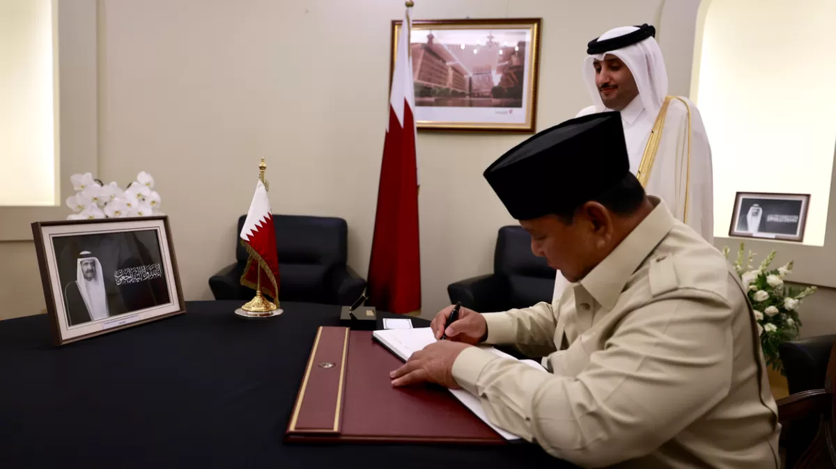 Prabowo Sampaikan Belasungkawa atas Wafatnya Sheikh Hamad bin Khalifa Al Thani