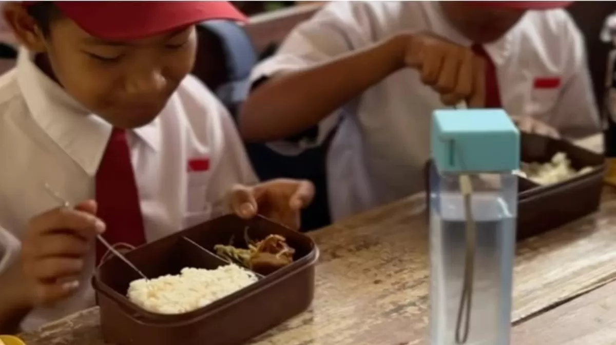 Viral Curhatan Guru SD di Sulteng Buatkan Makanan untuk Siswa: Kami Butuh MBG Hadir di Pelosok, Anak-anak Sudah Menanti