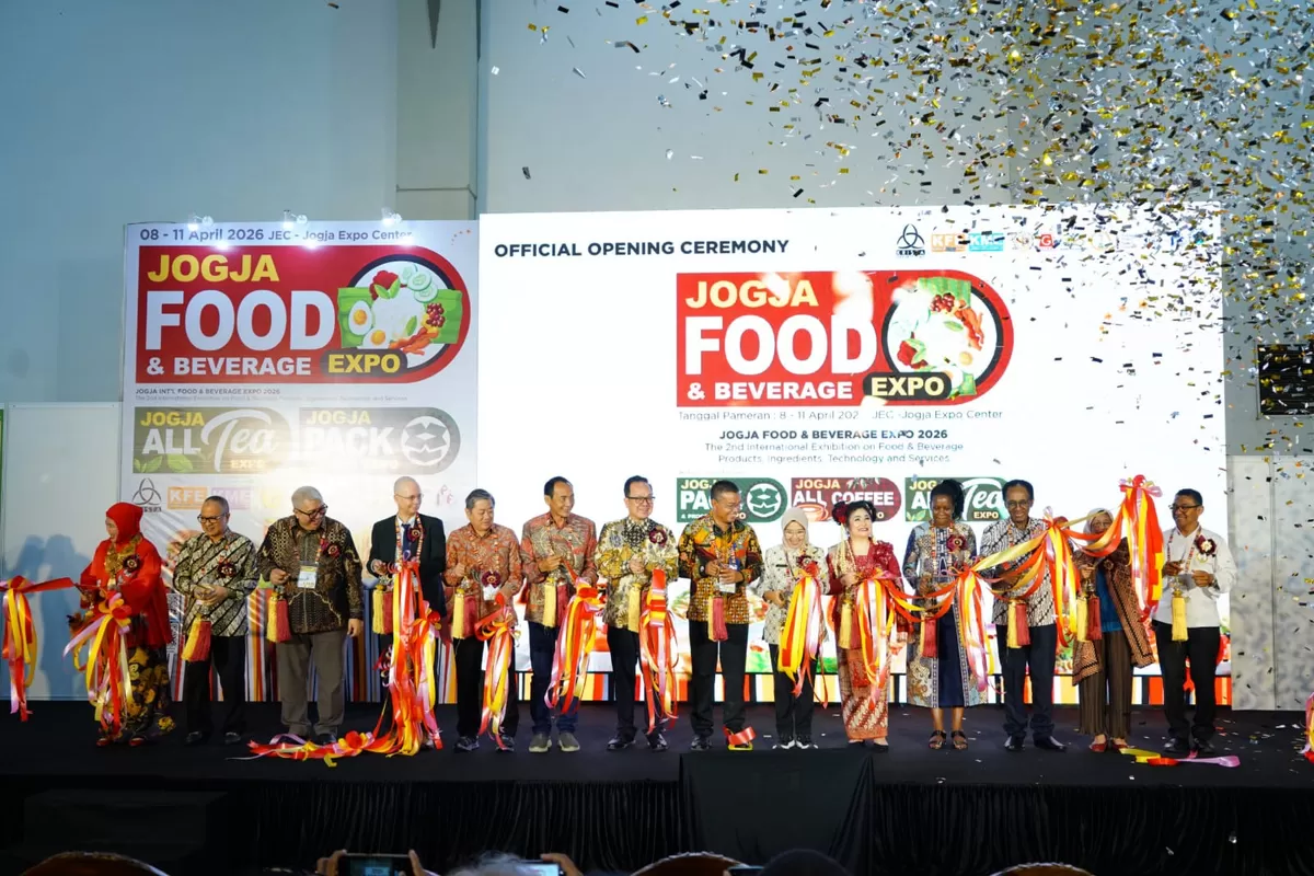 Pemotongan pita bersama menandai Dibukanya Jogja Food and Beverage Expo.Dok. Krista