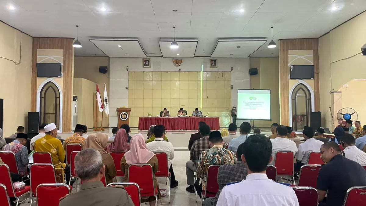 Pemprov Bengkulu, Kementerian Haji dan Umroh Bengkulu bersama instansi terkait menggelar rapat koordinasi persiapan keberangkatan calon jemaah haji (CJH) Bengkulu gelombang pertama pada 23 April 2026 
