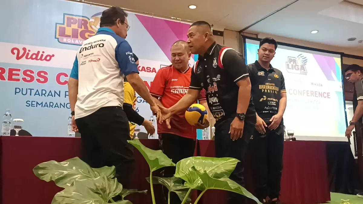 ofisial tim peserta proliga dok. ist