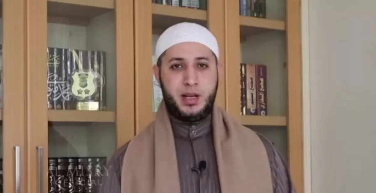 Ustaz SAM jadi tersangka pelecehan seksual sesama jenis yang dilakukan kepada 5 orang santri. (Instagram/ahmad_almisry2)