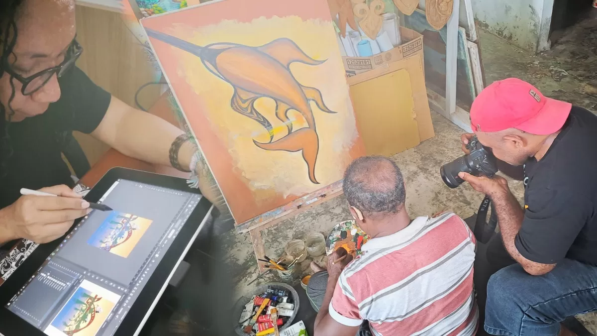 Jeane Marien ilustrator Perempuan Papua yang lebih banyak bekerja dibelakang layar untuk Lembaga Swadaya Masyarakat, sementara Yosin Kogoya dikenal sebagai fotografer profesional (Imaji Papua)
