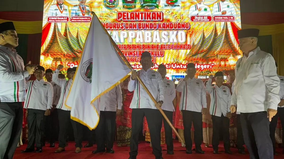 Pengurus dan Bundo Kanduang Ikatan Keluarga Padang Panjang, Batipuh X Koto (IKAPPABASKO) Provinsi Bengkulu, masa bakti 2026&ndash;2031, dilantik.(Foto/Ist)  