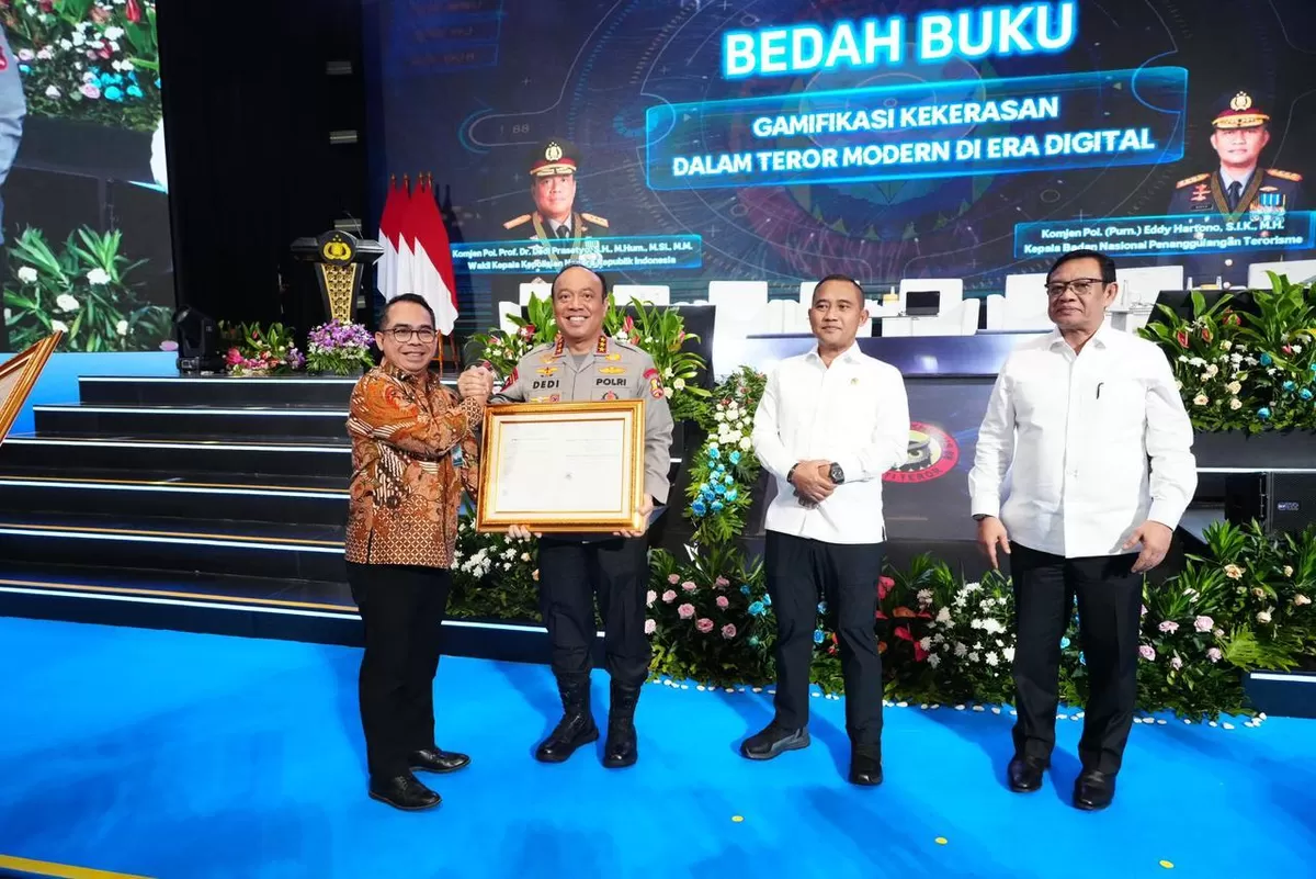 Wakapolri, Komjen Pol Prof Dedi Prasetyo melakukan bedah buku di Jakarta.(Foto/Ist)
