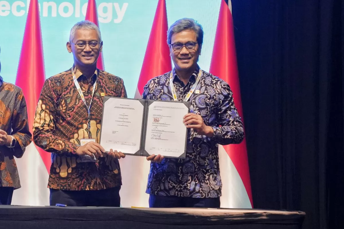  Direktur Infrastruktur dan Teknologi PGN, Hery Murahmanta (kiri)