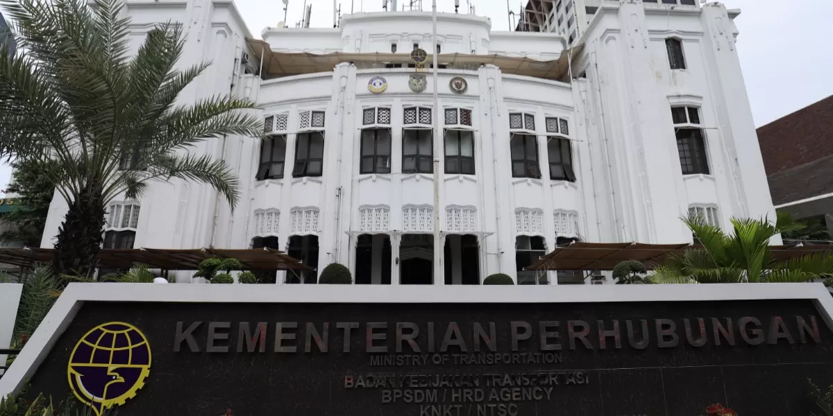 Menyoroti penuturan fakta terkini yang diungkap KPK terkait dugaan kasus suap dan gratifikasi di lingkungan DJKA Kemenhub. (Dok. Kemenhub)