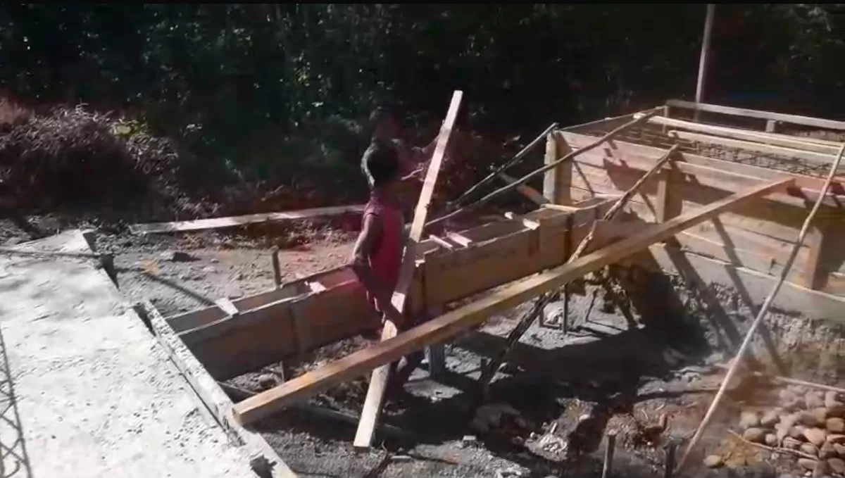 Pembangunan jembatan gantung Garuda di Desa Lubuk Bingin Baru, Kecamatan Sindang Beliti Ilir (SBI), Kabupaten Rejang Lebong kemajuan fisik dilapangan sudah mencapai 69 persen.(Foto/Ist) 