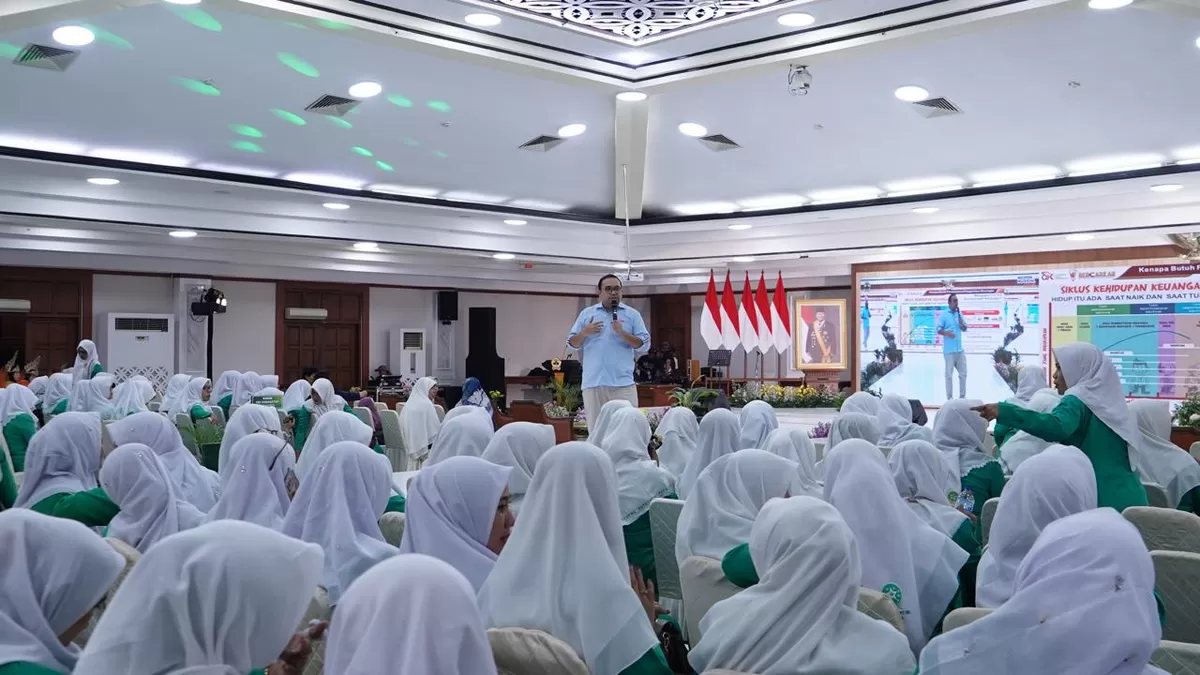 OJK dan Fatayat NU Jateng berkolaborasi memperluas literasi keuangan, menyiapkan kader perempuan sebagai duta edukasi masyarakat.