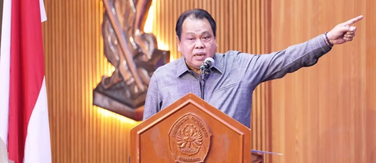 Prof. Dr. Arief Hidayat (dok.MK)