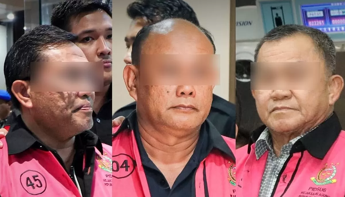 3 eks pimpinan BGN yang kini ditetapkan sebagai tersangka oleh Kejagung terkait dugaan jual beli titik SPPG. (Instagram/kejaksaan.ri)