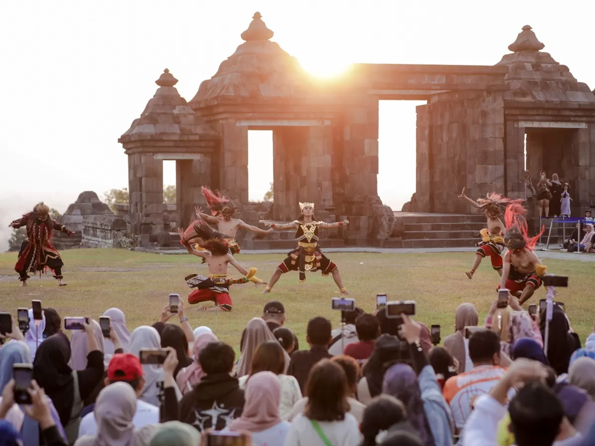 sunset di candi boko dok. humas InJourney