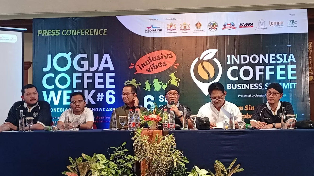 Opening Statement dari Ketua Organizing Commitee Jogja Coffee Week Rahadi Saptata Abra (Philip Anton. Suarapembaruan.news)