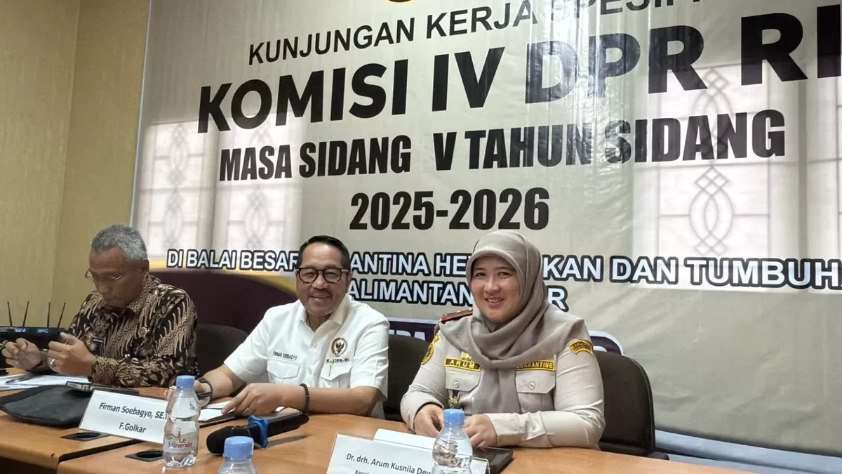 Komisi IV DPR RI meninjau Karantina Kaltim dan menyoroti penguatan pengawasan hama-penyakit di gerbang strategis IKN.