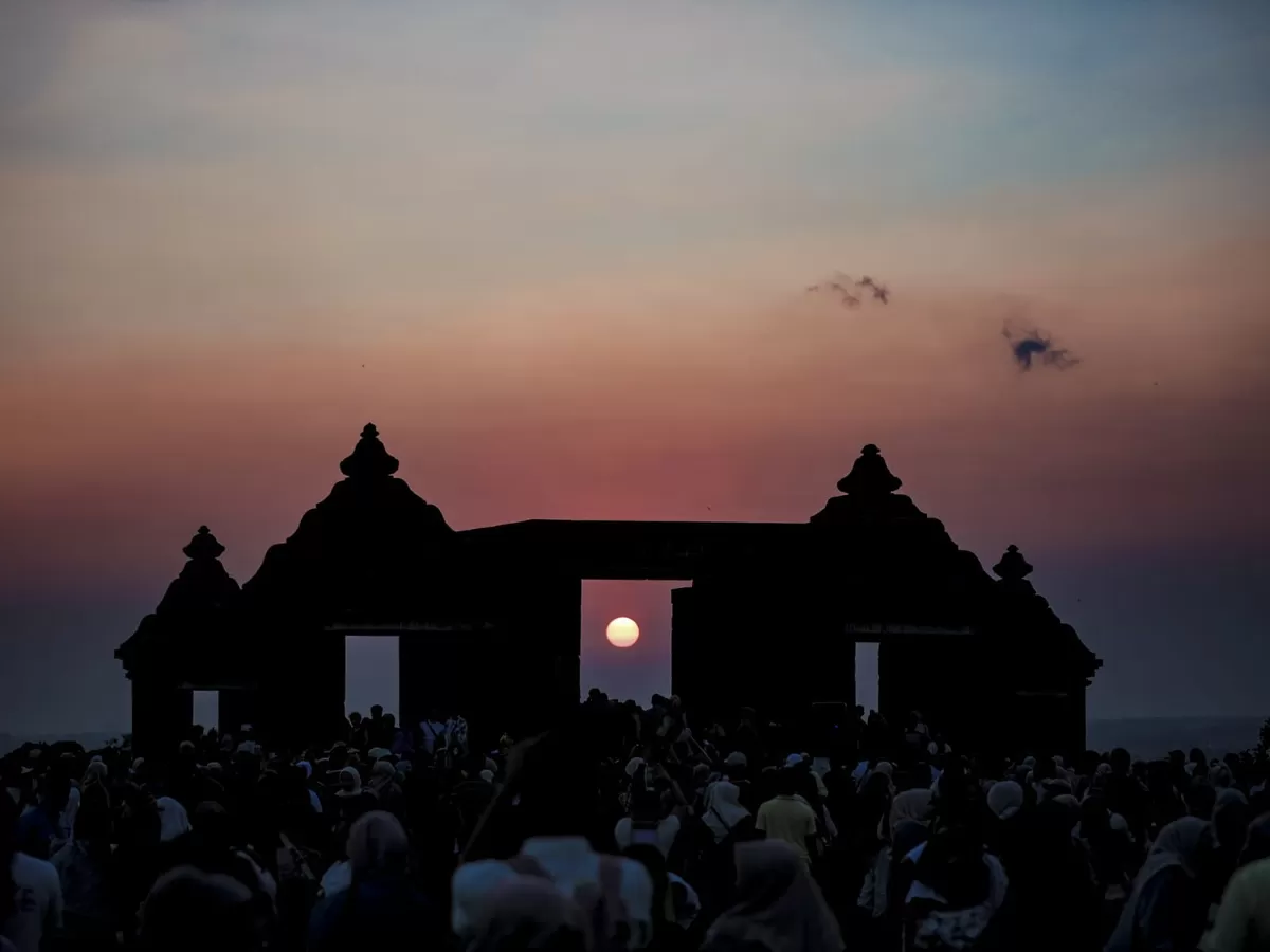 Sun set di Candi Kraton Ratu Boko dok. Humas IDM