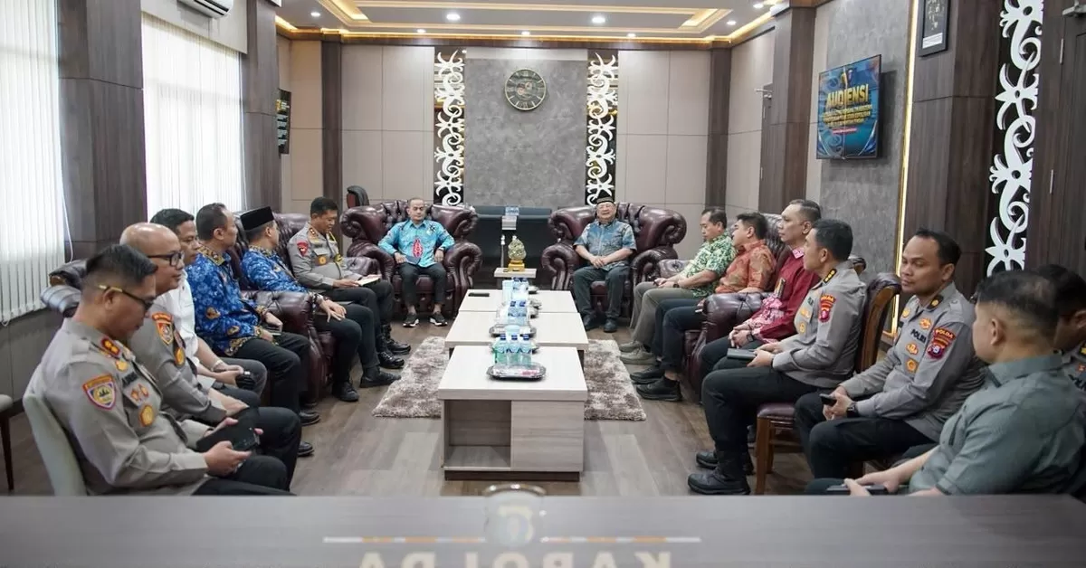 Polri dan Univetsitas Palangka raya berkuat SDM melalui Pusat Studi Kepolisian.(Foto/Ist)